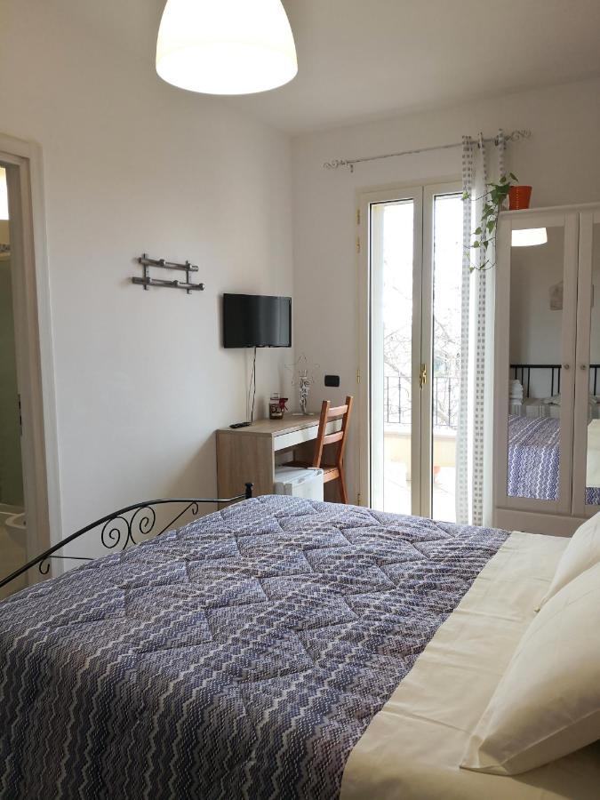 B&B Il Papavero Rosso Корильяно-д'Отранто Экстерьер фото