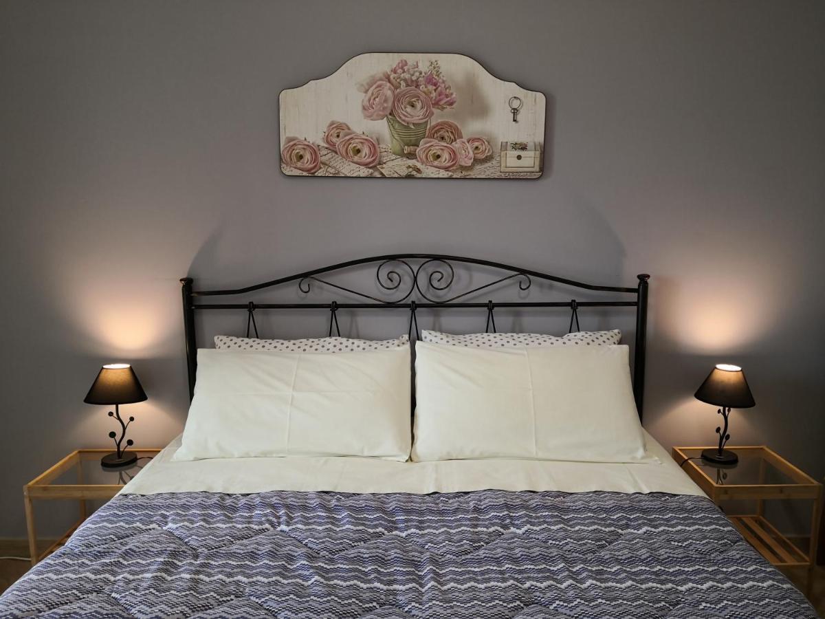 B&B Il Papavero Rosso Корильяно-д'Отранто Экстерьер фото